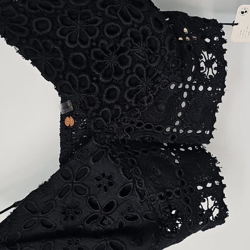 Free People Noir Black Eyelet 2-Piece Party Outfit Mini Skirt & Bralette Top Y2K - Picture 4 of 15